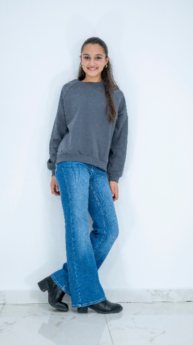 ONLY Girls Wide‑Fit Flared Jeans – Mid Waist Stretch Denim